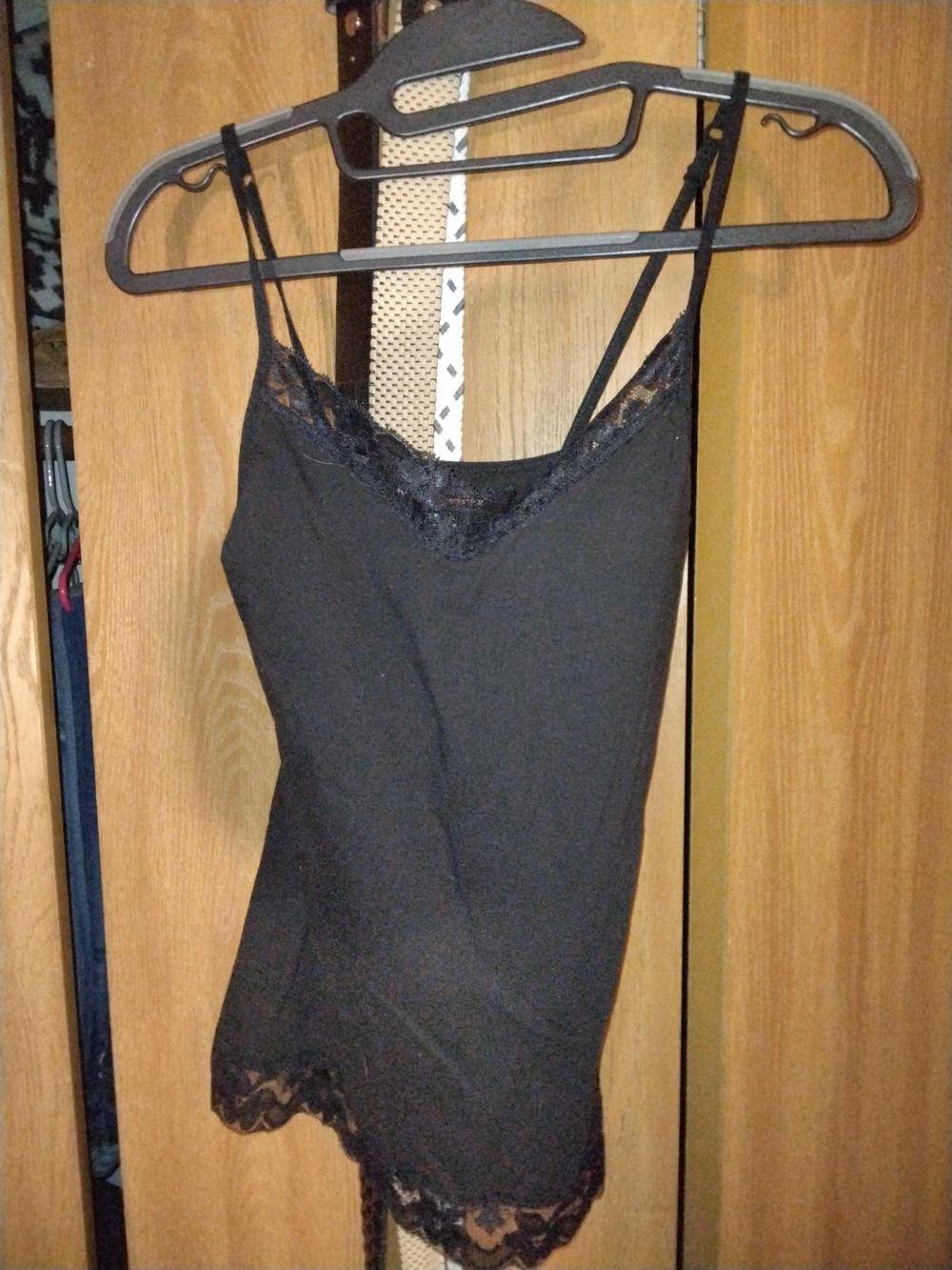 No Boundaries Black Lace Trim Tank Top -Sm